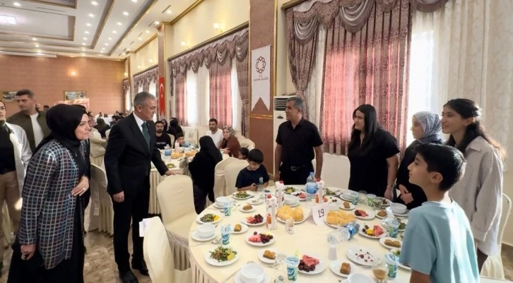 Mardin Valisi Tuncay Akkoyun, Şehit Aileleri, Gazi ve Aileleriyle bir araya geldi