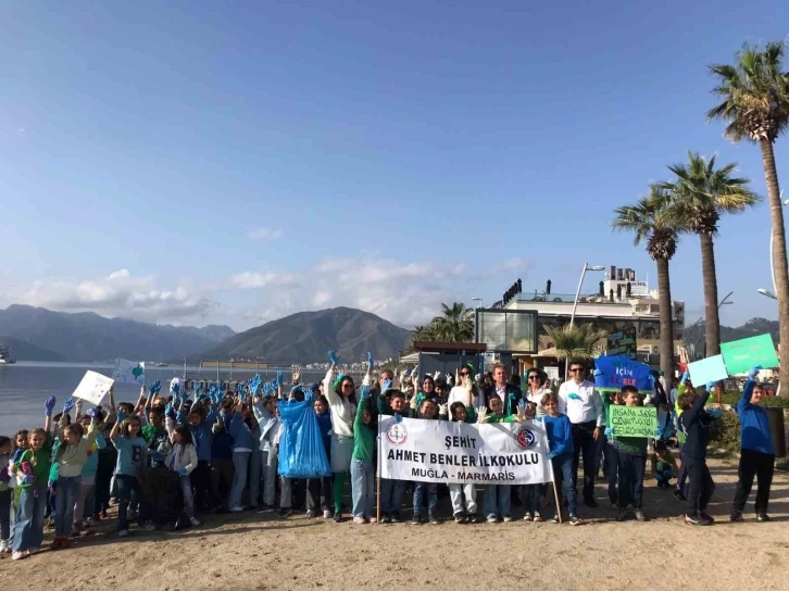 Marmarisli ilkokul öğrencilerinden örnek etkinlik
