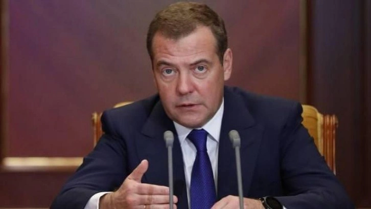 Medvedev: Barış, biz nasıl istersek öyle olacak