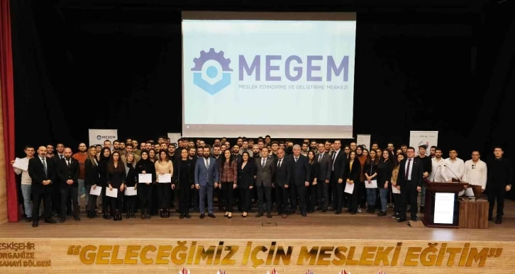 MEGEM’de eğitimlerini tamamlayan 115 genç sertifikalarını alarak iş yaşamına adım attılar
