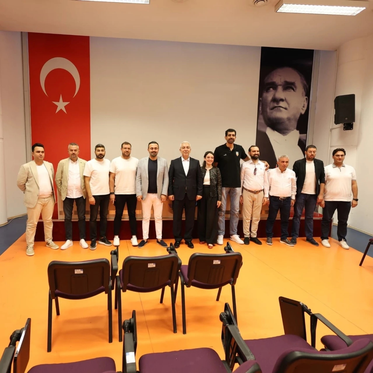 Melikgazi Kayseri Basketbol’da görev dağılımı yapıldı
