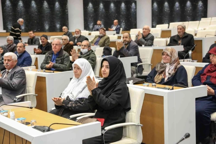 Meram’da mahalle sakinleri yeni tapularına kavuştu
