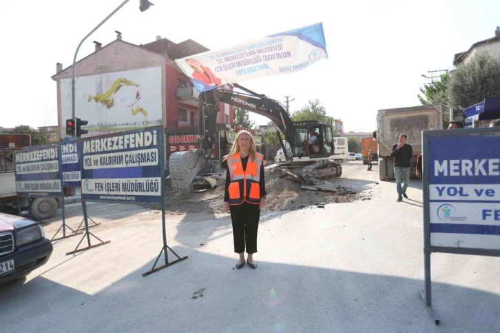 Merkezefendi’de üst yapı hızla sürüyor
