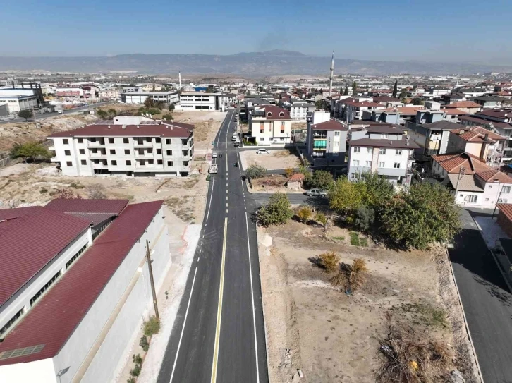 Merkezefendi’de yenilenen yol ve kaldırımlar ulaşıma açıldı
