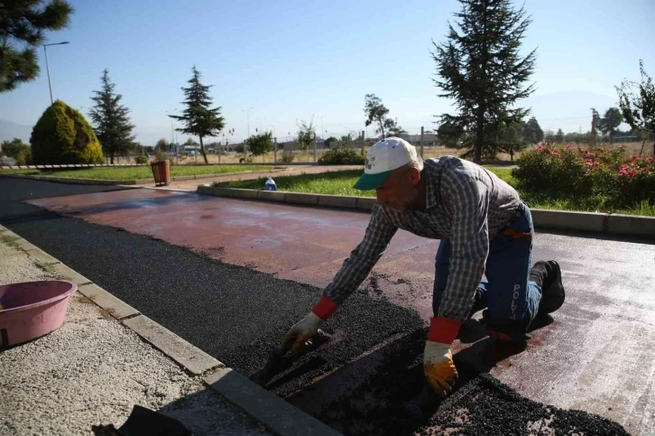 Merkezefendi’de yollar yenileniyor
