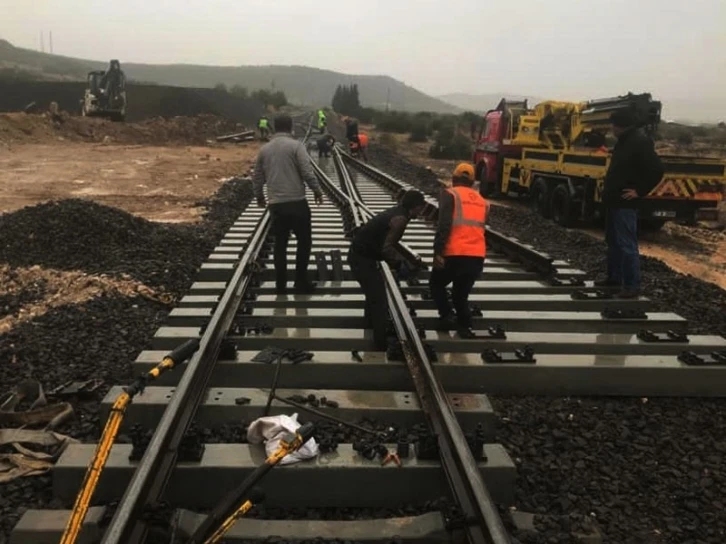 Mersin-Adana-Osmaniye-Gaziantep Hızlı Treni ile seyahat süresi 2 saate inecek
