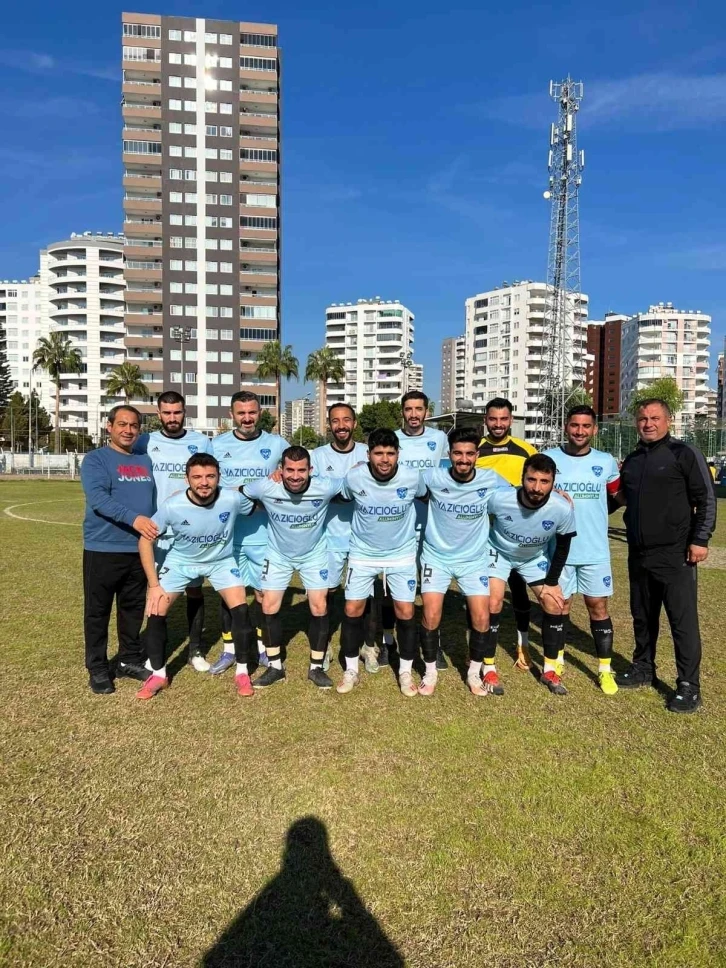 Mersin Camspor normal sezonu şampiyon tamamlamak istiyor
