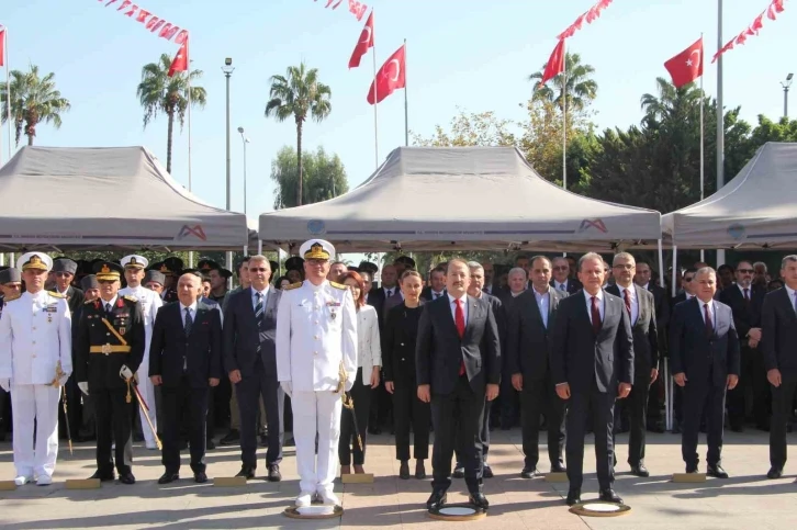 Mersin’de Cumhuriyet Bayramı kutlamaları başladı
