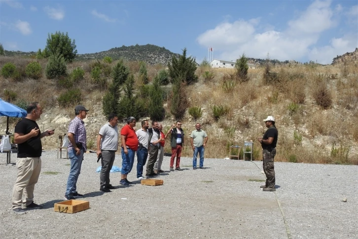 Mersin’de orman personeline silah eğitimi verildi
