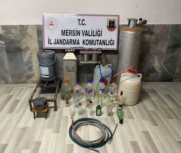 Mersin’de sahte içki operasyonu: 7 gözaltı
