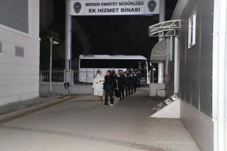 Mersin’de şantajcı çete çökertildi: 4 tutuklama, 4 ev hapsi
