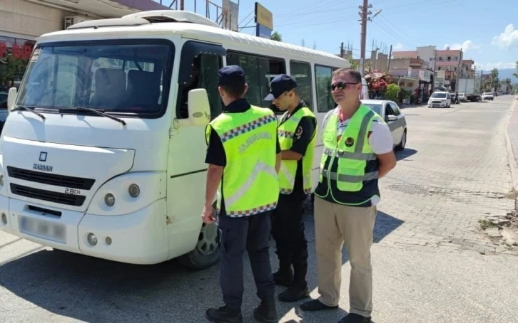 Mersin’de toplu taşıma araçları denetleniyor
