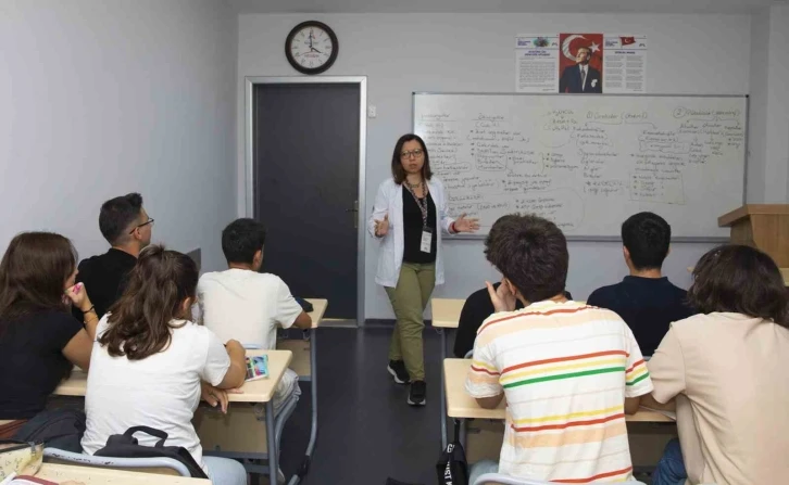 Mersin’deki kurs merkezlerinde ders zili çaldı
