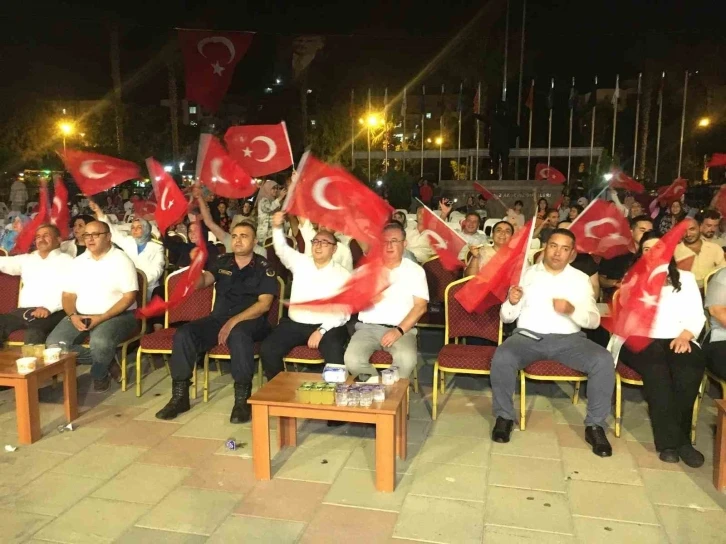 Mersin Erdemli’de 15 Temmuz  coşkusu
