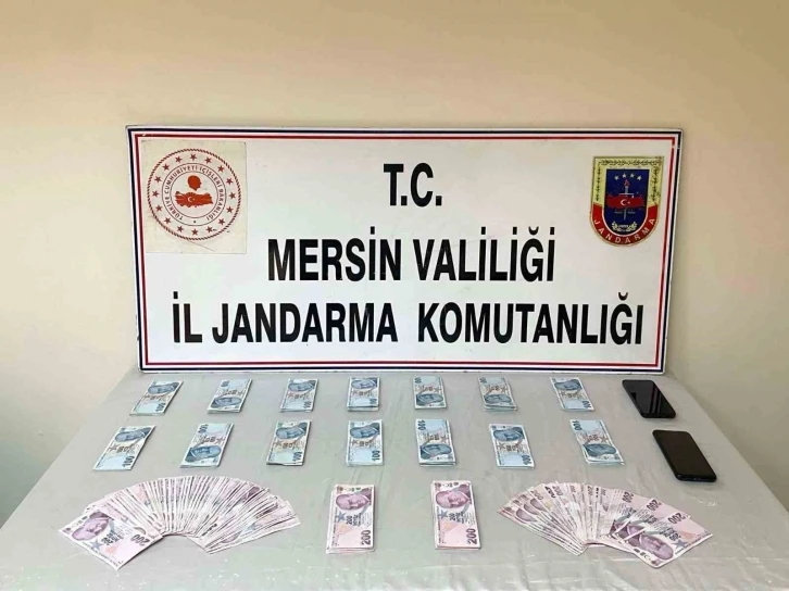 Mersin merkezli 3 ilde göçmen kaçakçılığı operasyonu: 3 gözaltı
