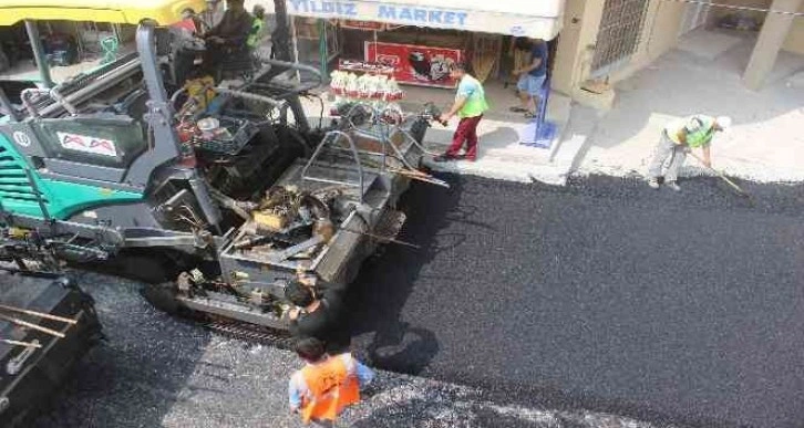 Mersin’de yol çalışmaları devam ediyor