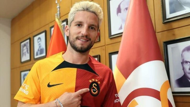 Mertens'in forma numarasını taraftarlar seçecek