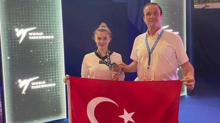 Merve Dinçel’den gümüş madalya