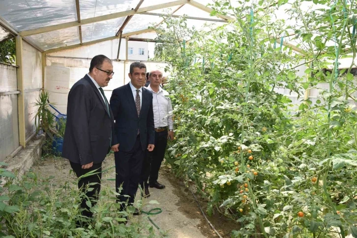 Meslek liselerinde tarım seferberliği Sarayköy’den başlayacak
