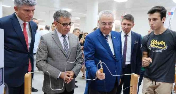 Mesleki ve Teknik Eğitim Yoluyla Sosyal Ekonomik Uyum Projesi Şenliği