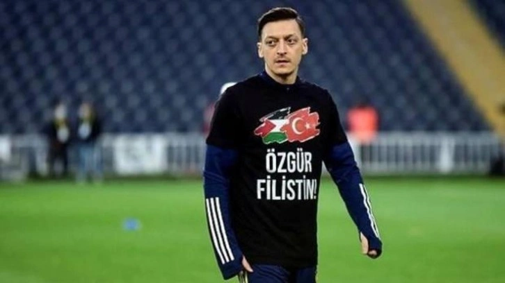 Mesut Özil'den paylaşım: "Yürek parçalayıcı ve üzücü"