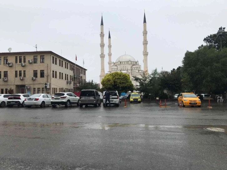 Meteoroloji uyarmıştı, Iğdır’da sağanak yağış başladı
