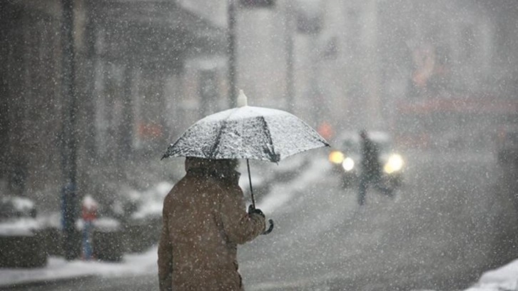 Meteoroloji'den beklene uyarı geldi! Yurdun birçok bölgesinde karla karışık yağmur bekleniyor