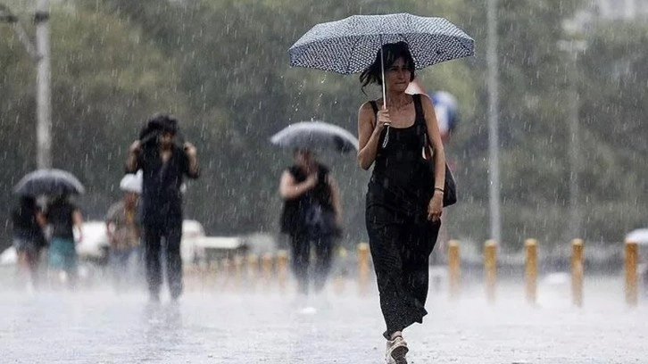 Meteoroloji'den İstanbul dahil 22 il için kuvvetli sağanak uyarısı geldi