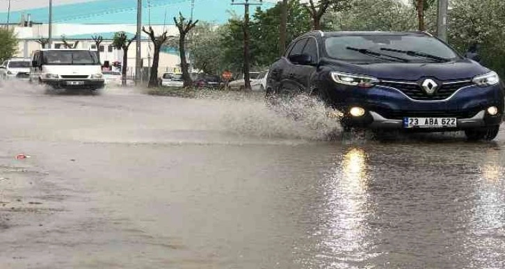 Meteorolojiden kuvvetli sağanak ve rüzgar uyarısı