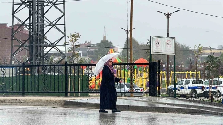 Meteorolojiden sağanak yağış uyarısı
