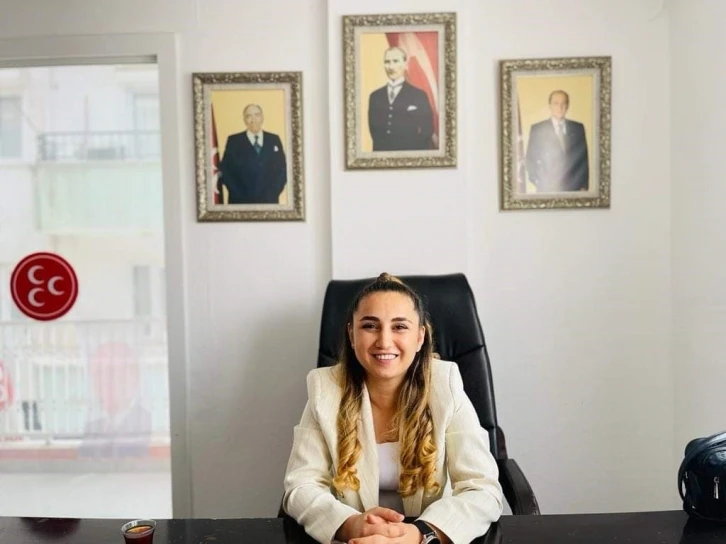 MHP Didim Kadın Kolları Başkanı Karakaş, görevinden ayrıldı
