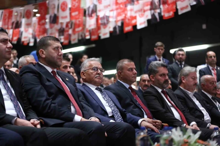 MHP Genel Başkan Yardımcısı Özdemir: “Milliyetçi Hareket 31 Mart seçimlerinde başarısını çok daha üst seviyeye çıkaracaktır”
