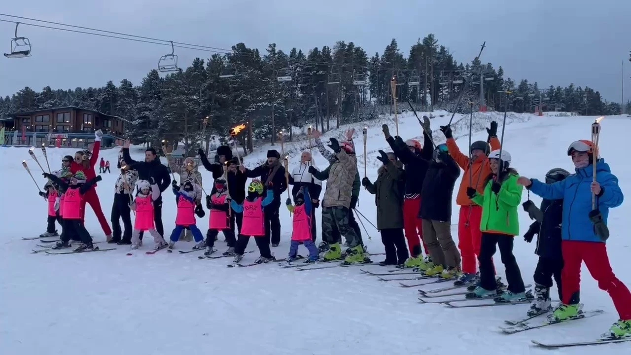 Minikler şühedanın izinde, Sarıkamış şehitlerini unutmadılar
