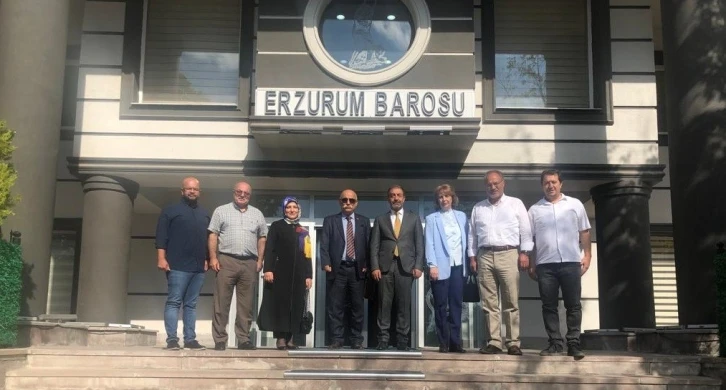 Mobbing ile Mücadele Derneği yönetiminden Erzurum Barosu’na nezaket ziyareti
