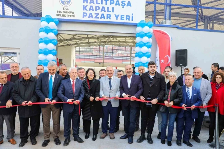 Mudanya Belediyesi kapalı pazar yeri açıldı
