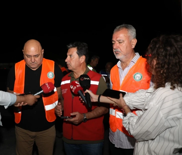 Muğla Büyükşehir Belediye Başkanı Aras yangınlar ile ilgili açıklamalarda bulundu
