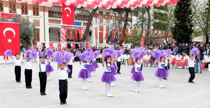 Muğla’da 23 Nisan coşkuyla kutlandı
