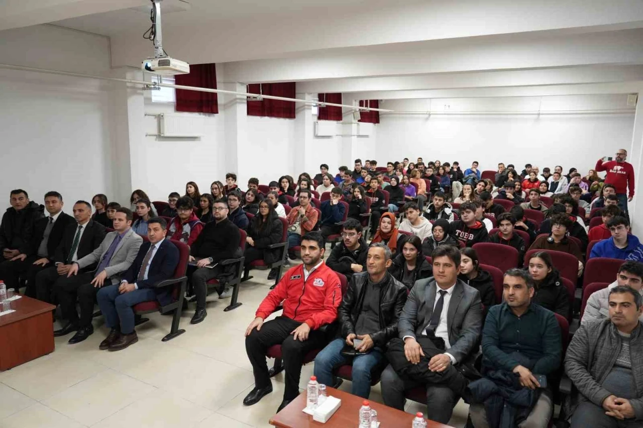 Muğla’da Genç Ar-Ge ekibi açılış toplantısıyla faaliyetlerine başladı
