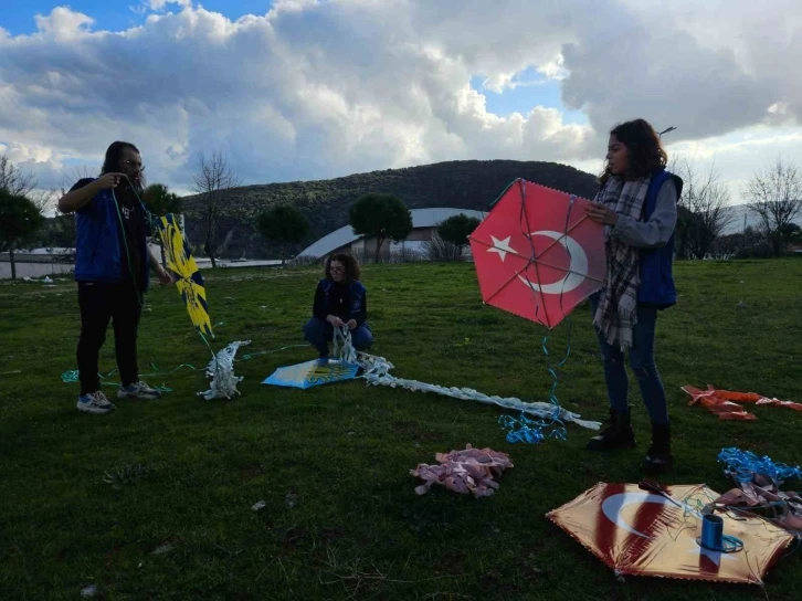 Muğla’da öğrenciler baharın gelişini uçurtma etkinliği ile karşıladı
