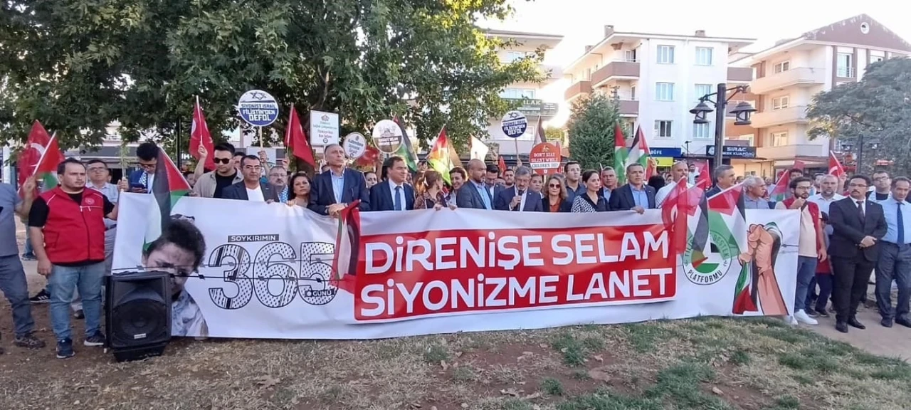 Muğla’da "Direnişin Simgesi Gazze" yürüyüşü gerçekleştirildi
