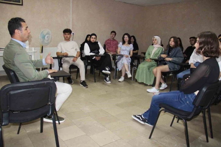 Muğla’da "Yüzyılın Gençleri" gelişim ve liderlik programı tamamlandı
