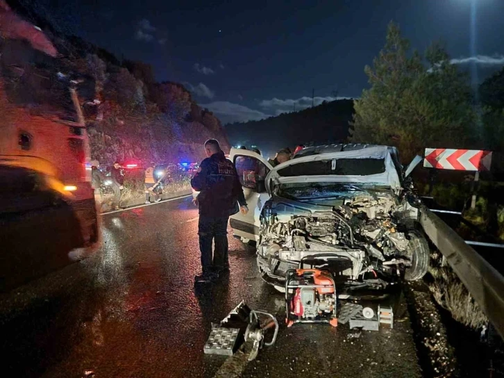 Muğla’daki kazada ağır yaralanan genç hayatını kaybetti
