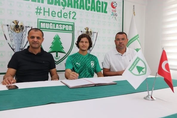 Muğlaspor’a ’Tatlı’ transfer
