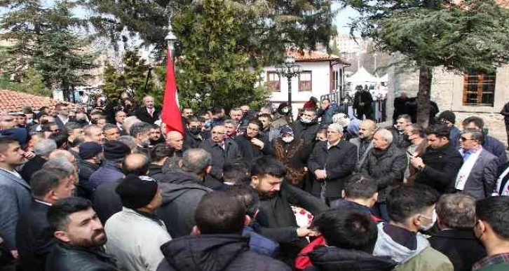 Muhsin Yazıcıoğlu ölümünün 13’üncü yılında kabri başında anıldı