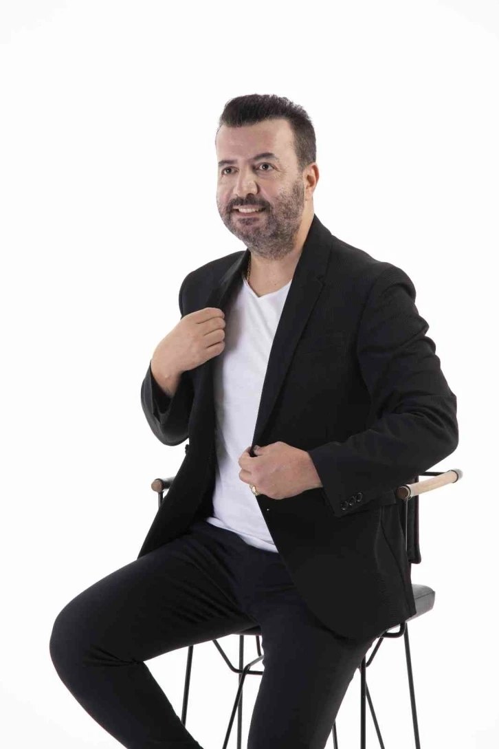 Murat Akgün, ’İhanetten Geri Kalan’ı kendi tarzında yorumladı
