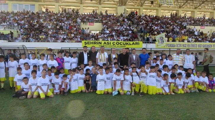 Muş Futbol Akademisi’nin startı verildi
