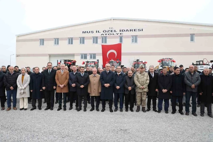 Muş’ta karla mücadele için 9 araç alındı
