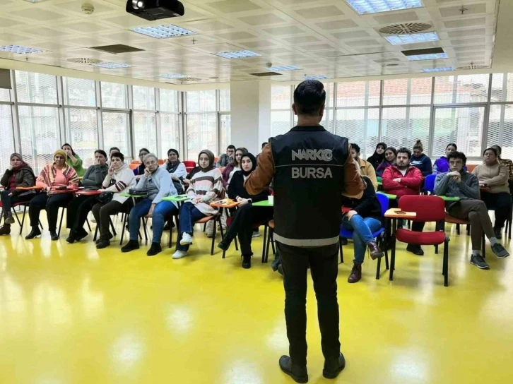 Narkotik Suçlarla Mücadele Şube Müdürlüğü farkındalık eğitimi gerçekleştirdi
