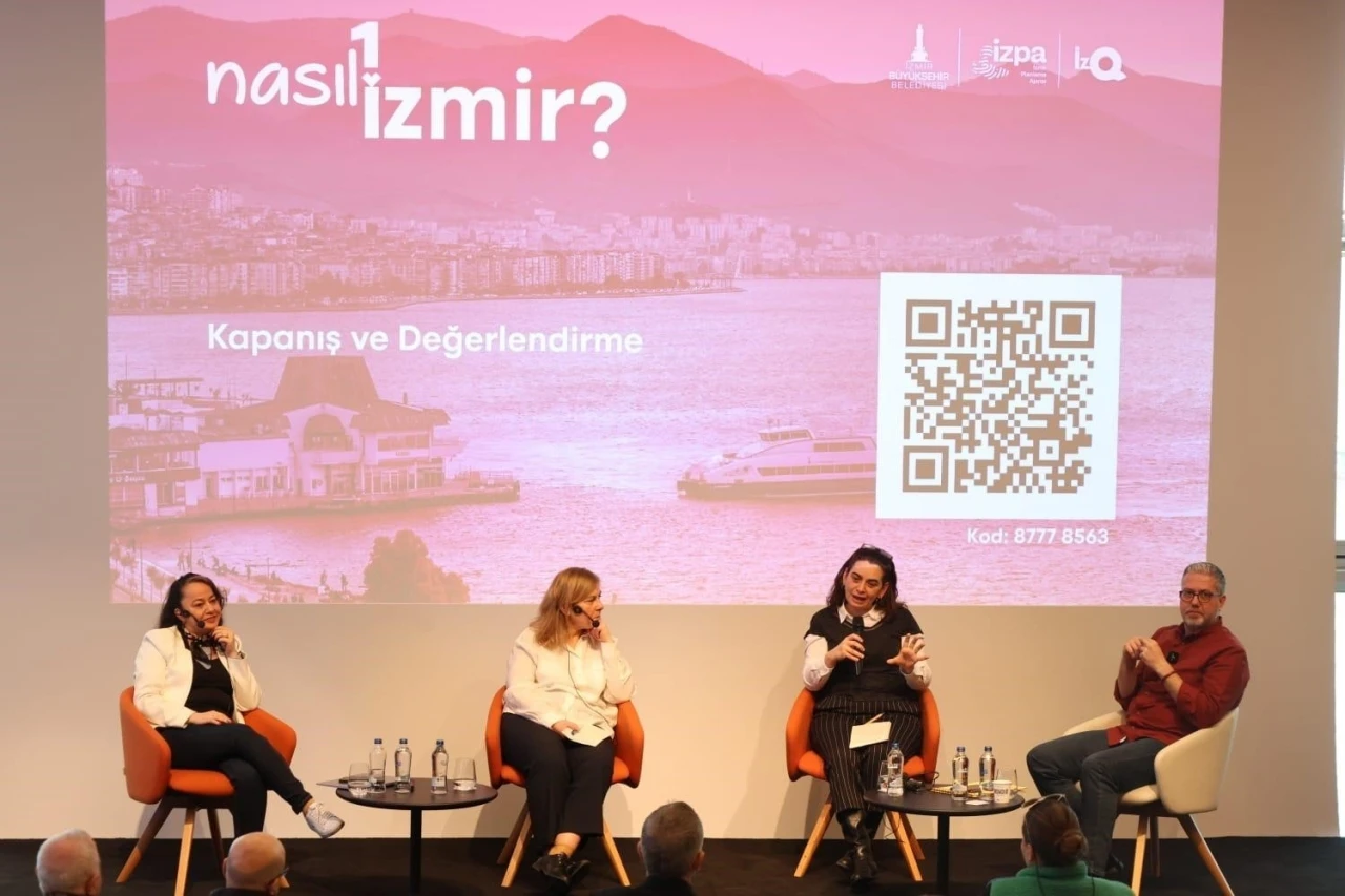 ‘Nasıl bir İzmir’ serisinde son panel ‘İzmir’de Birlikte Yaşamak’ oldu
