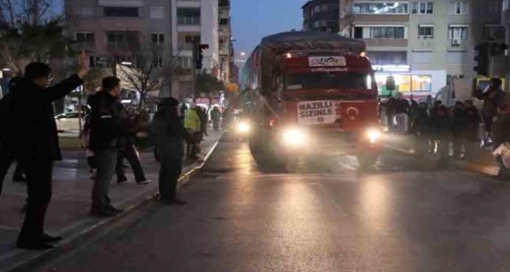 Nazilli Belediyesi deprem bölgesinde çalışmalarını sürdürüyor